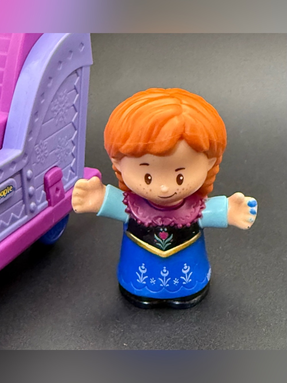 Fisher Price Little People Disney Frozen Parade Float Anna ⭐️EUC⭐️ - Picture 6 of 9